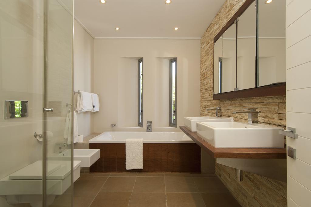 Villa Misty Cliffs Scarborough Ngoại thất bức ảnh